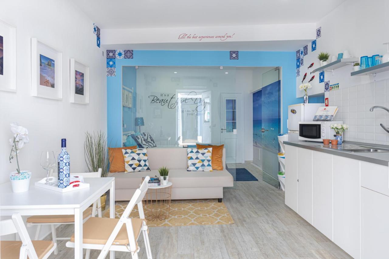 Chez Downtown Charm - Your Seaside Dream! 拉哥斯 外观 照片
